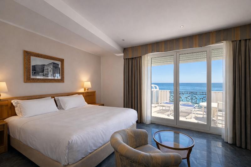 Grand Hotel Mediterranee image