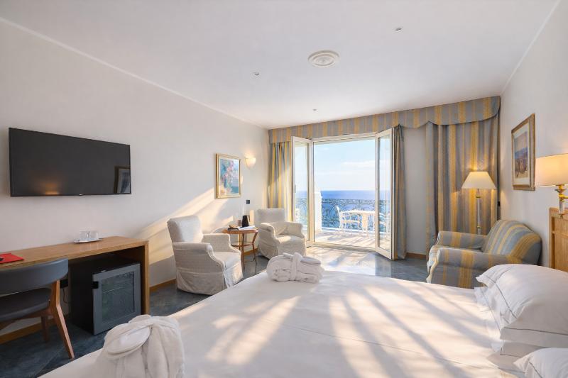 Grand Hotel Mediterranee image