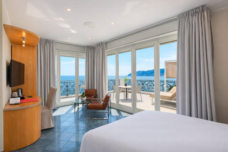 Grand Hotel Mediterranee image