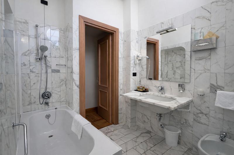 Grand Hotel Mediterranee image