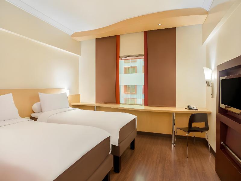 Tamarin Hotel Jakarta image