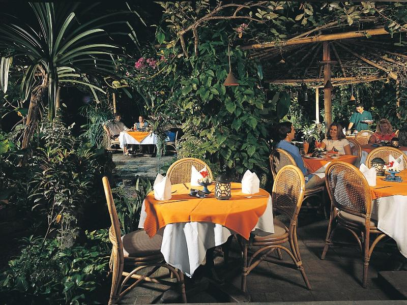 Poppies Bali Hotel image