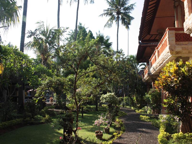 Rambutan Cottages image