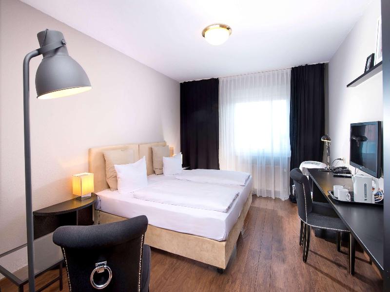 TRYP by Wyndham Bremen Airport image