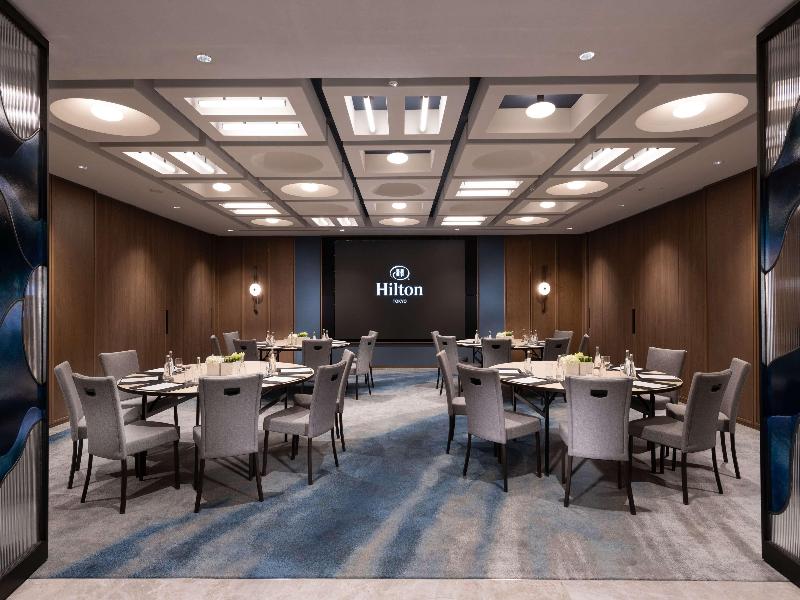 Hilton Tokyo image