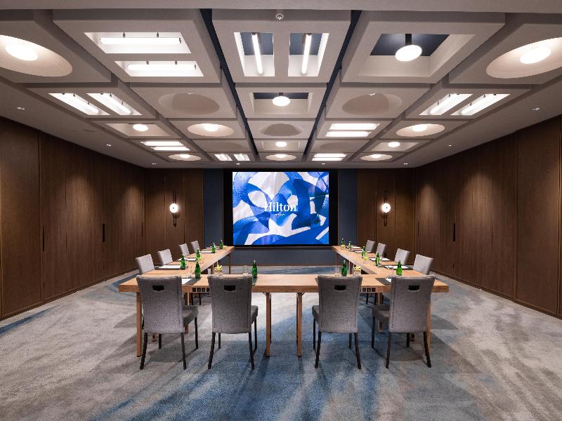 Hilton Tokyo image