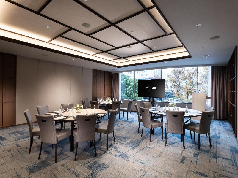 Hilton Tokyo image