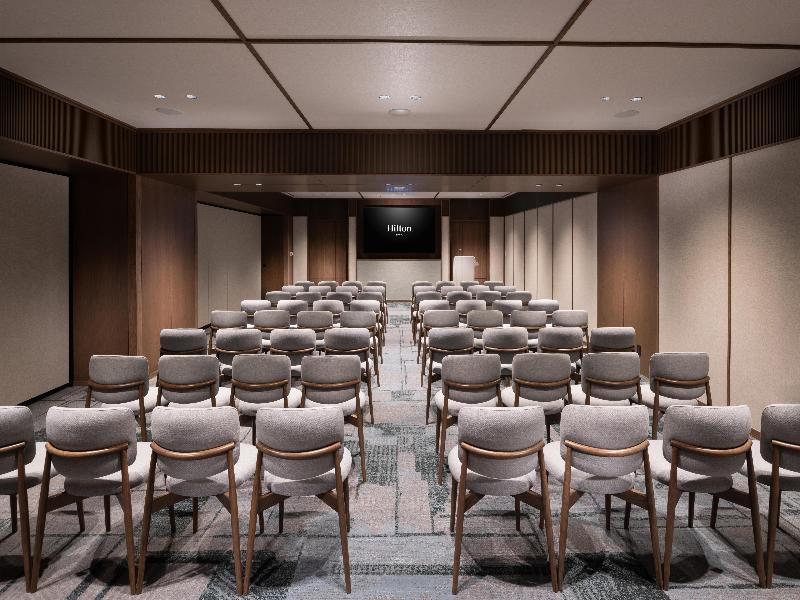 Hilton Tokyo image