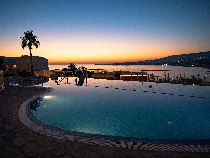 Theo Sunset Bay Hotel image