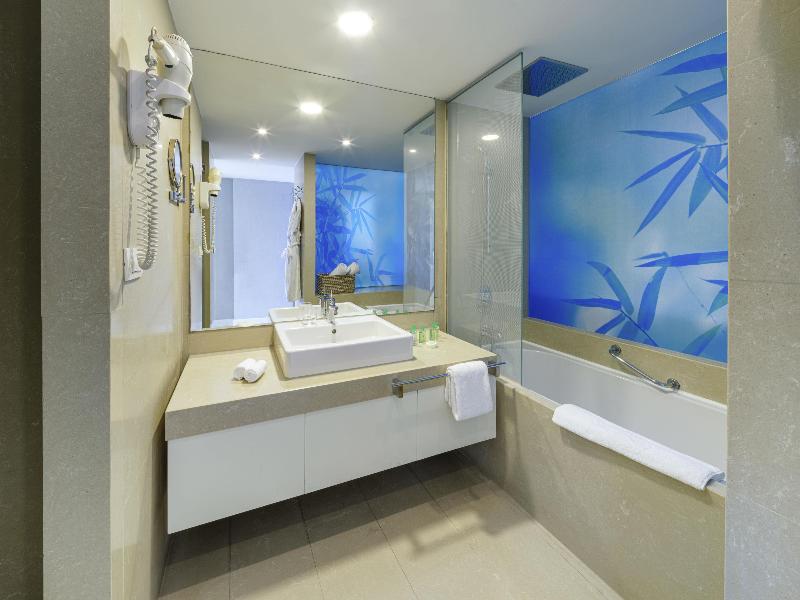 Stay in style at Rixos Premium Dubrovnik