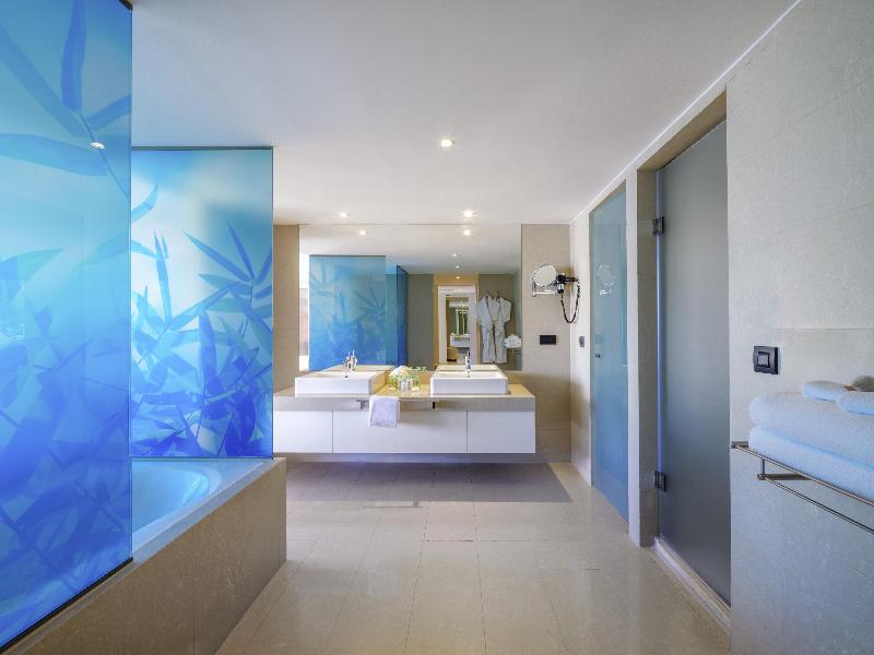 Stay in style at Rixos Premium Dubrovnik