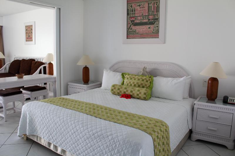 Sapphire Beach Club Resort image