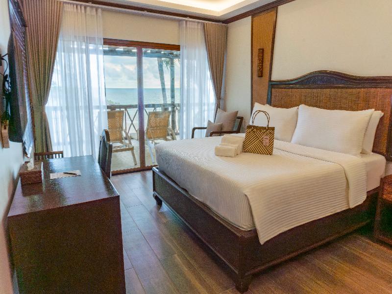 Red Coconut Beach Hotel image