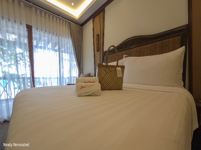 Red Coconut Beach Hotel image