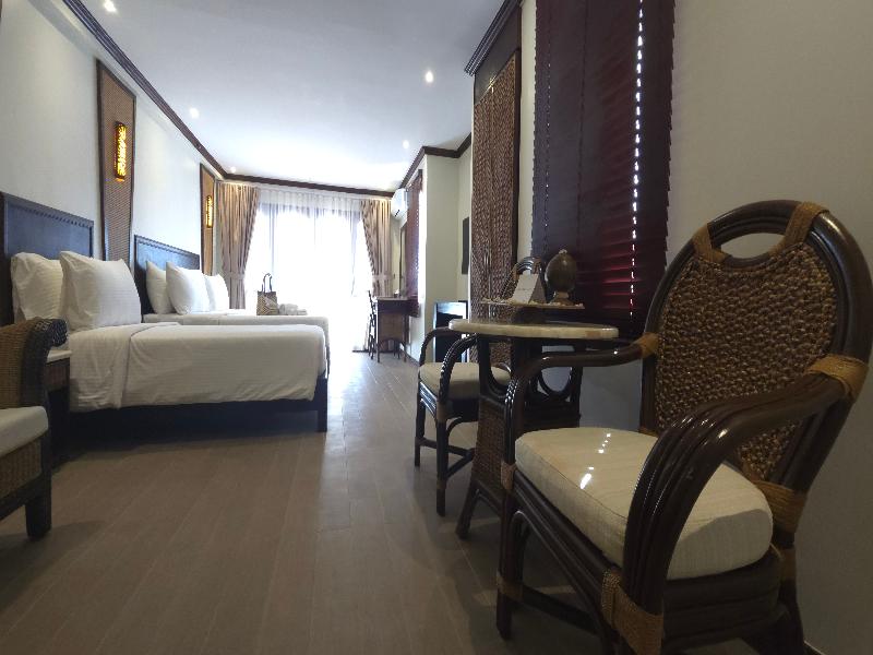 Red Coconut Beach Hotel image