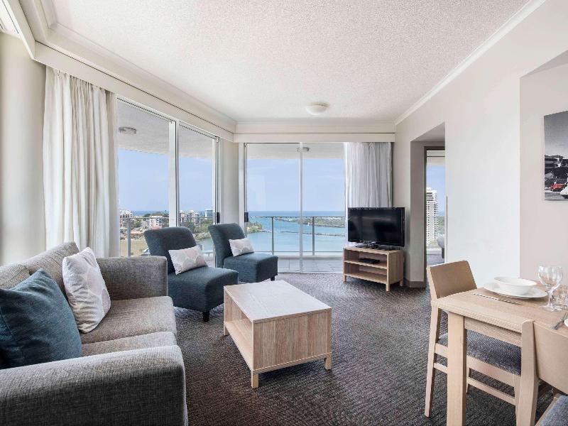 Mantra Twin Towns Coolangatta image