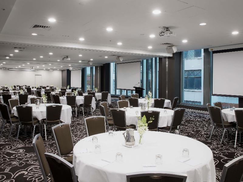 Novotel Melbourne on Collins image
