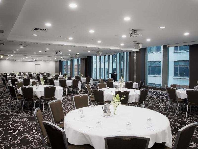 Novotel Melbourne on Collins image