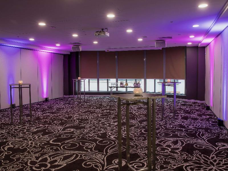 Novotel Melbourne on Collins image