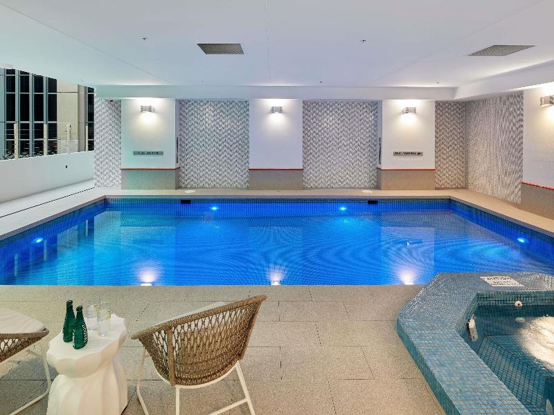 Novotel Melbourne on Collins image