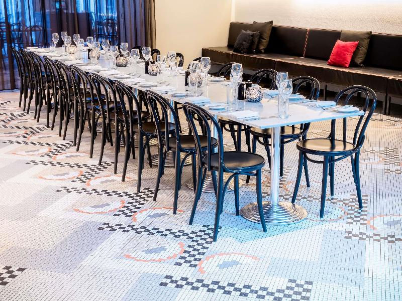 Novotel Melbourne on Collins image