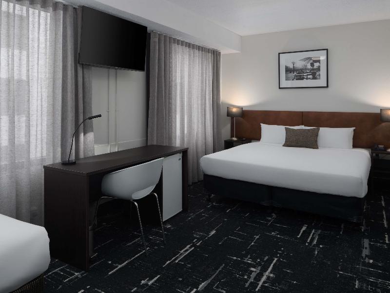 Mercure Welcome Melbourne image