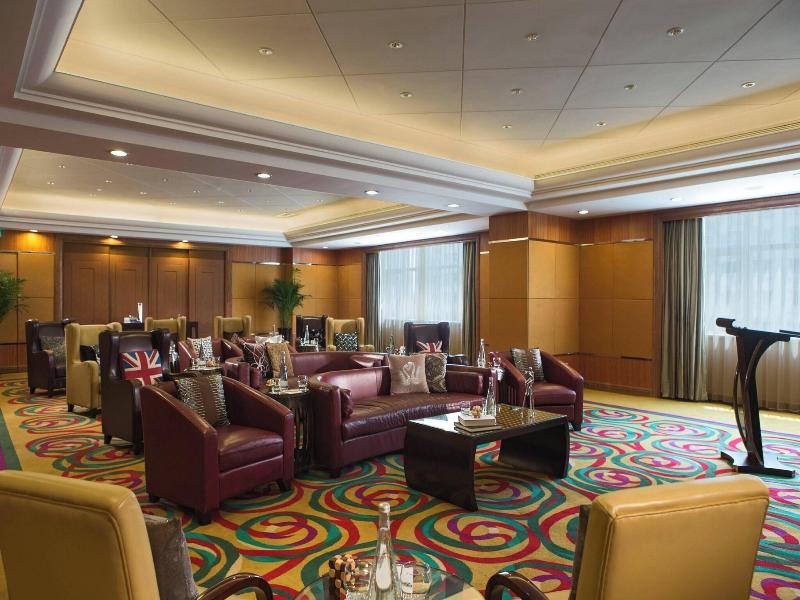 Renaissance Shanghai Pudong Hotel image