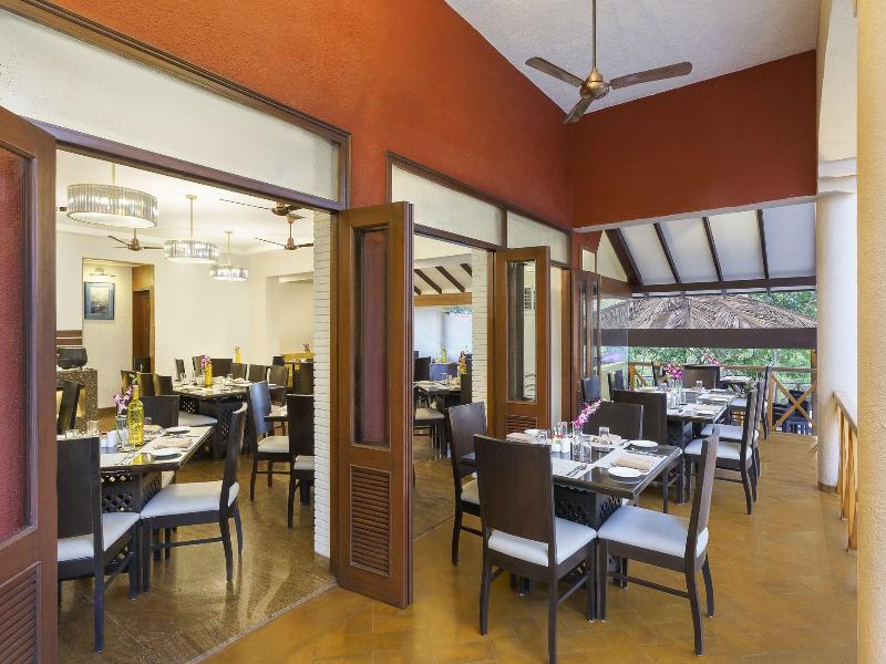 Lazy Lagoon Sarovar Portico Suites Goa image
