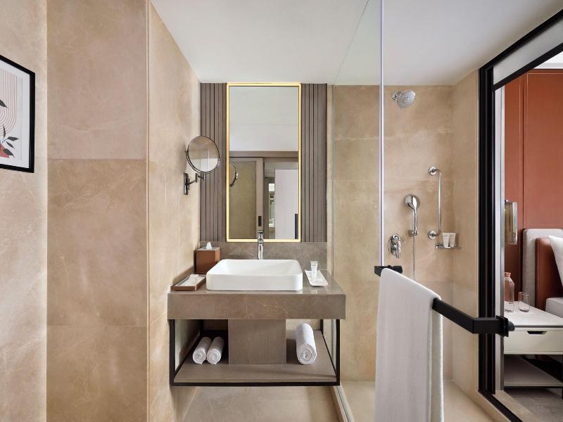 Radisson Mumbai Goregaon image