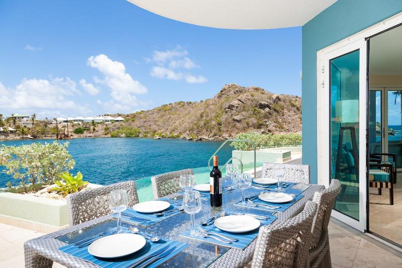 Oyster Bay Beach Resort image