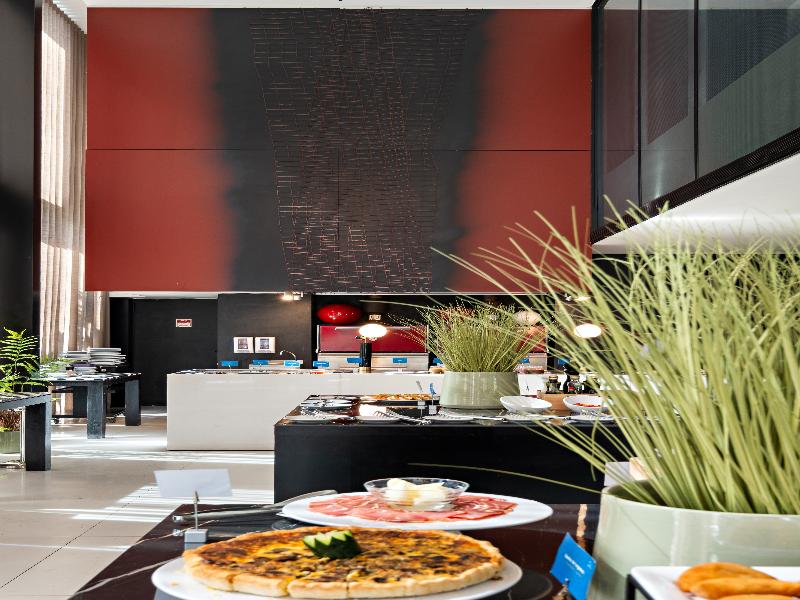 Axis Viana Business & Spa image