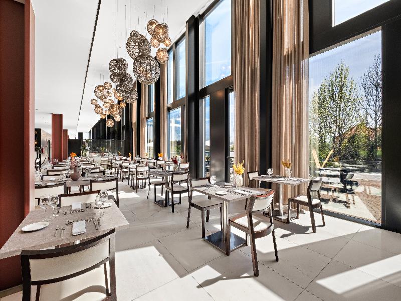 Axis Viana Business & Spa image