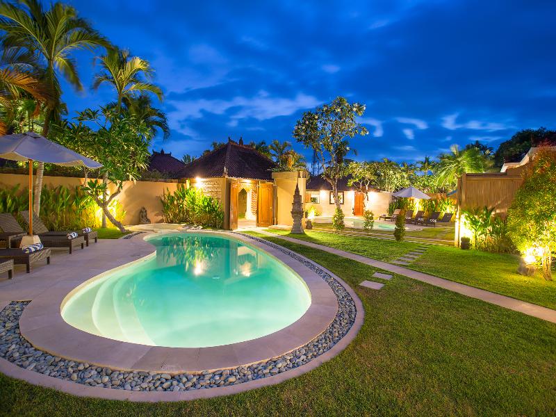Dyana Villas image