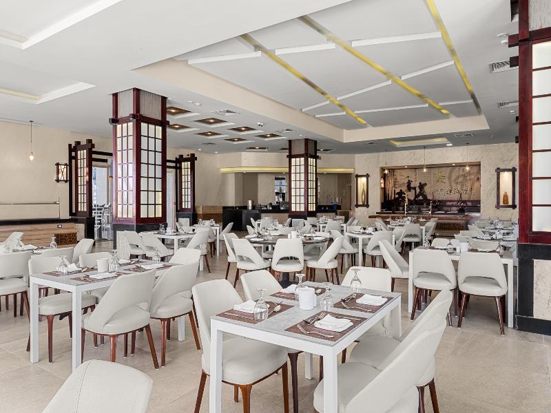 Pickalbatros Palace Resort - Hurghada image