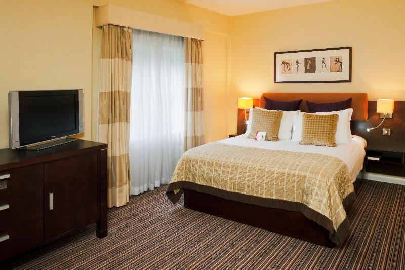 Crowne Plaza London - Gatwick Airport image