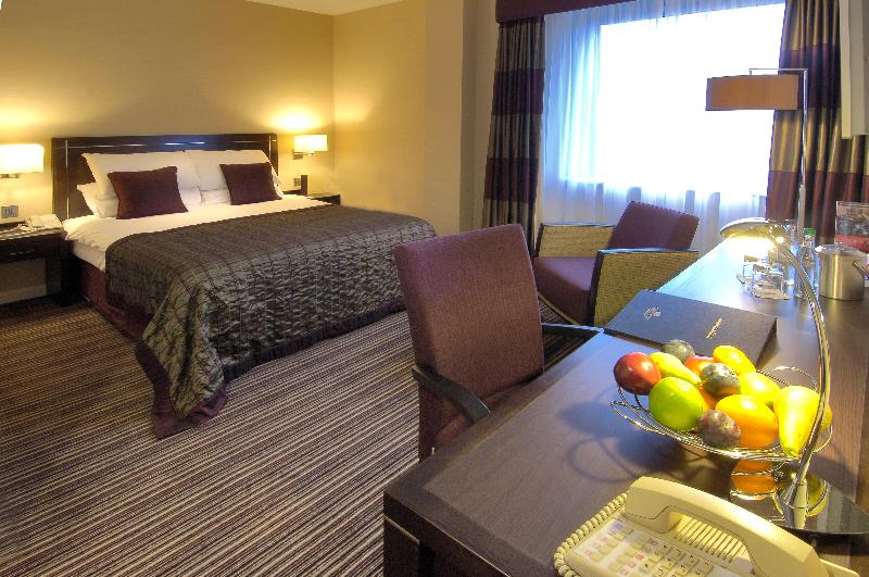 Crowne Plaza London - Gatwick Airport image