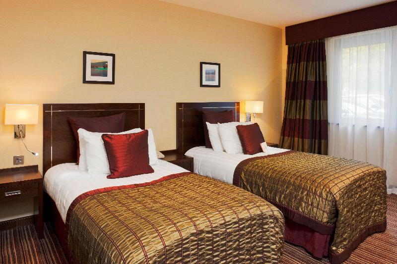 Crowne Plaza London - Gatwick Airport image