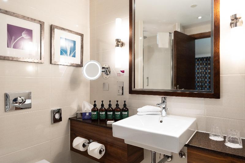Crowne Plaza London - Gatwick Airport image
