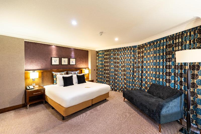 Crowne Plaza London - Gatwick Airport image