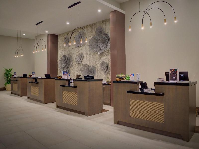 JW Marriott St. Maarten Beach Resort & Spa image