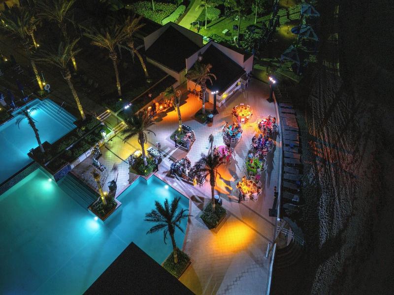 JW Marriott St. Maarten Beach Resort & Spa image