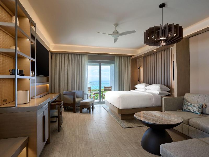 JW Marriott St. Maarten Beach Resort & Spa image