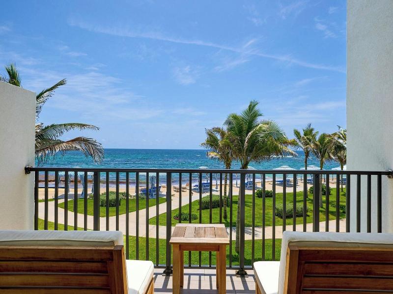 JW Marriott St. Maarten Beach Resort & Spa image