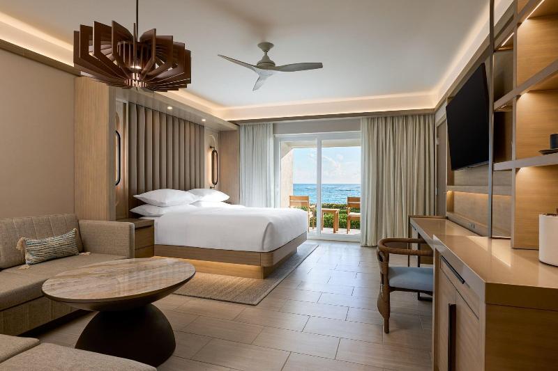 JW Marriott St. Maarten Beach Resort & Spa image