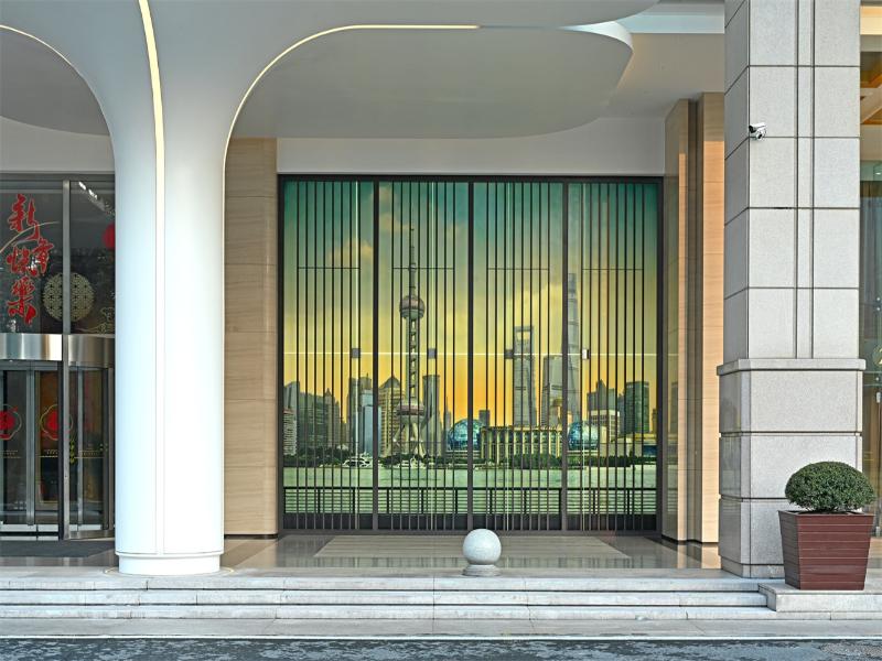 Oriental Riverside Hotel Shanghai image