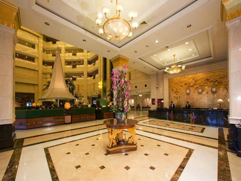 Oriental Riverside Hotel Shanghai image