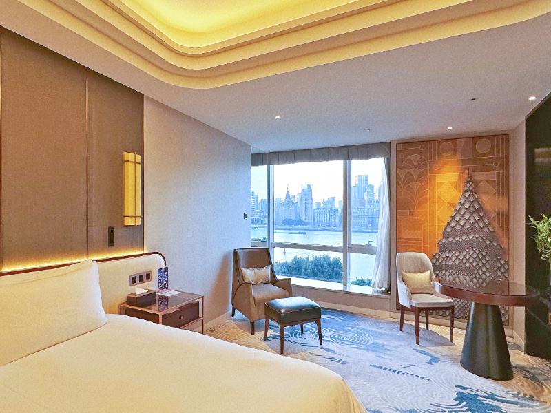 Oriental Riverside Hotel Shanghai image
