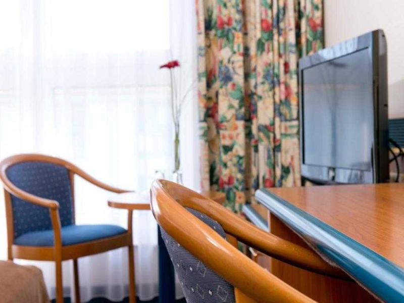 Sunday Hotel and Spa Wismar image