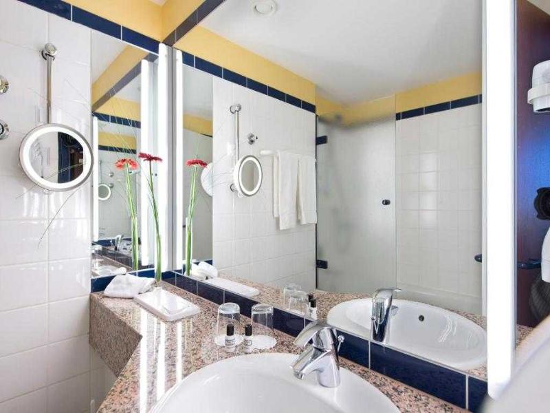Sunday Hotel and Spa Wismar image