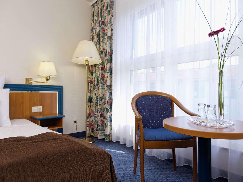 Sunday Hotel and Spa Wismar image